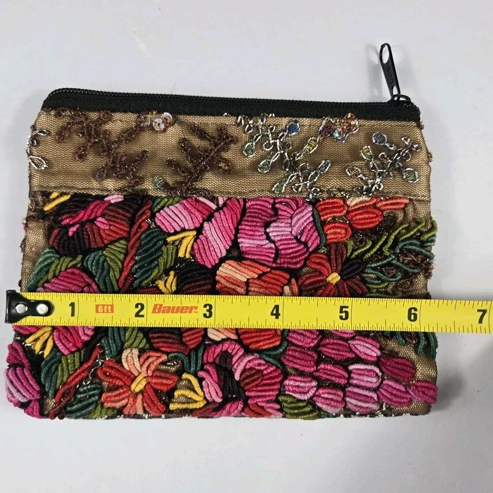 Hand Embroidered 6 X 5 Inches Coin Purse Mexican Art